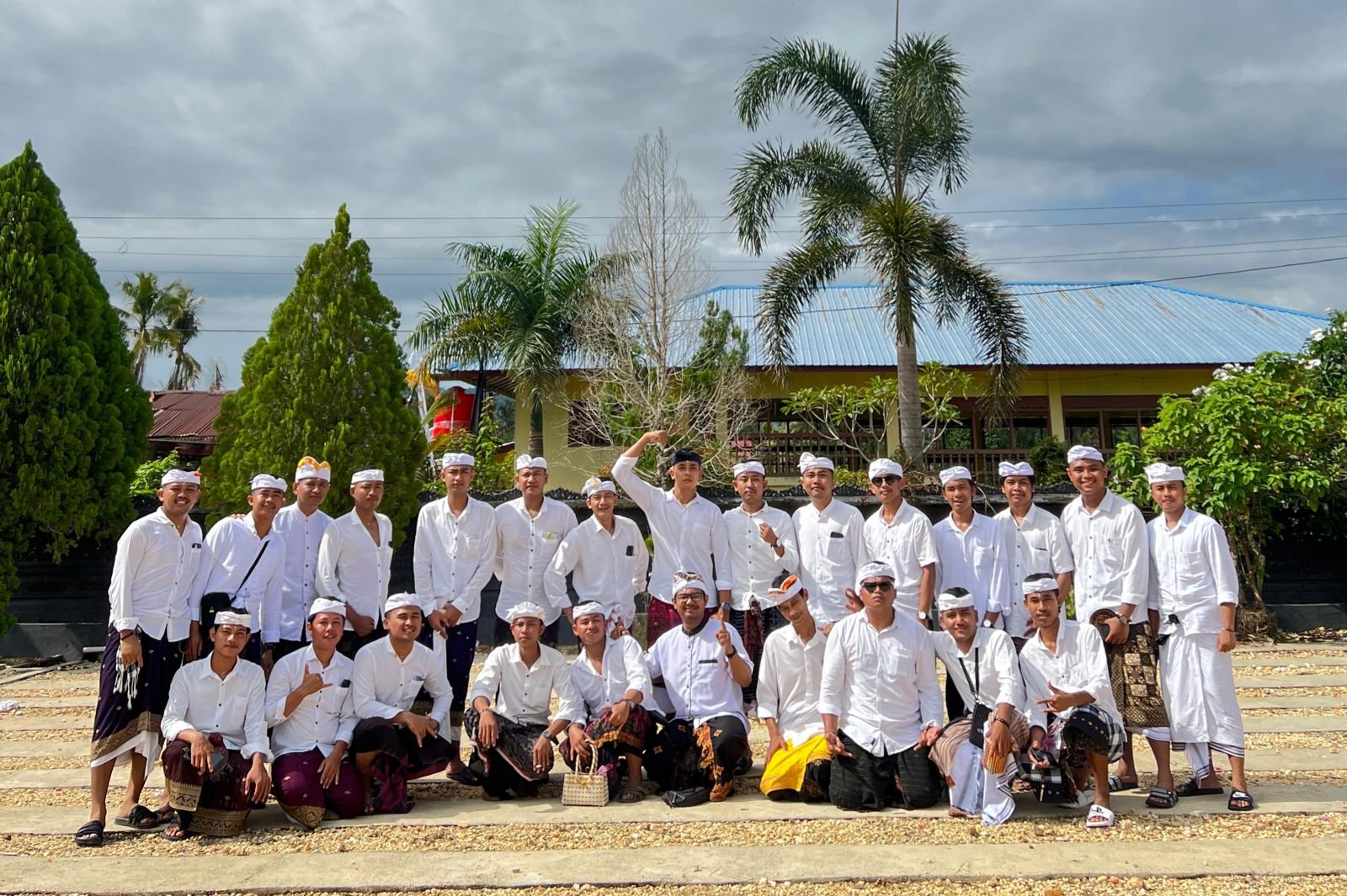 Umat Hindu di Jati Bali Rayakan Galungan dengan Penuh Makna