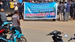 Ratusan Warga Lingkar Tambang Turun ke Jalan, Dukung Aktifitas PT WIN