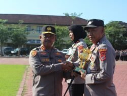 Aiptu Sisran Terima Penghargaan, Kapolda Sultra : Berkat Dedikasi, Kinerja, dan Profesionalisme