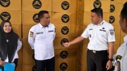 Wabup Wahyu Imran Cek Bantuan Seragam Sekolah Gratis