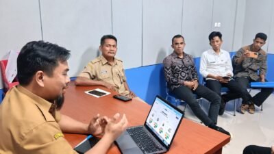 Studi Tiru di Konsel, Diskominfo Muna Barat Puji Kemandirian Diskominfo Konsel Dalam Menciptakan Aplikasi