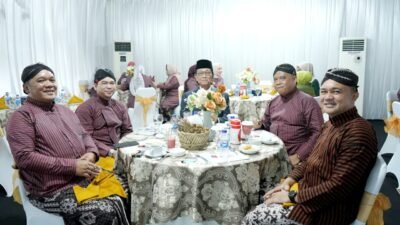 Kenakan Pakaian Adat Yogyakarta, Wakil Bupati Konawe Selatan Pererat Sinergi di Hari Jadi Sleman