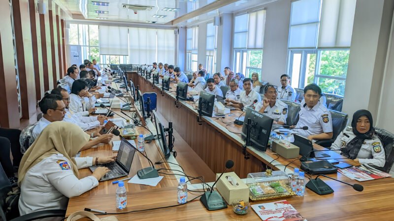 Upayakan Keluar dari Zona Rentan, Pemkab Konsel Gelar Rapat Koordinasi Rencana Aksi SPI 2026