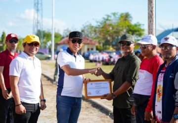 Bupati Irham Buka Porseni HUT RI ke-81 di Moramo Utara dan Launching Bantuan Pangan untuk 1.256 Penerima