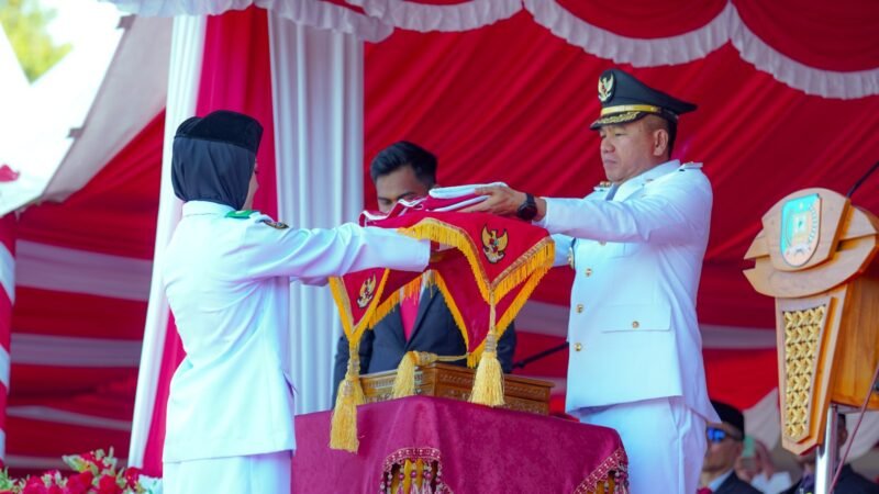 Tampil Memukau, Paskibraka Konsel Sukses Kibarkan Merah Putih di HUT ke-81 RI